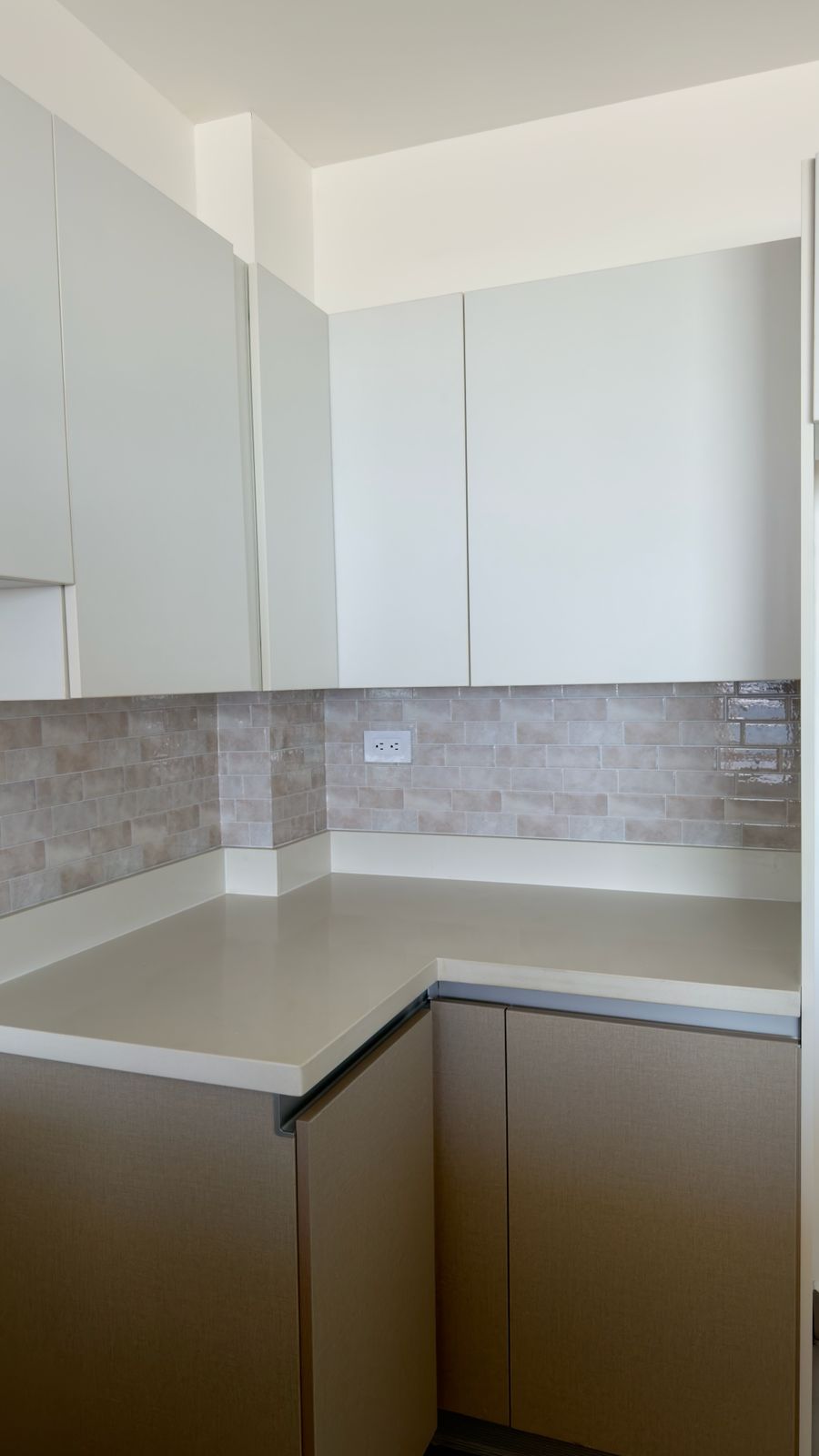 Beige Toscano