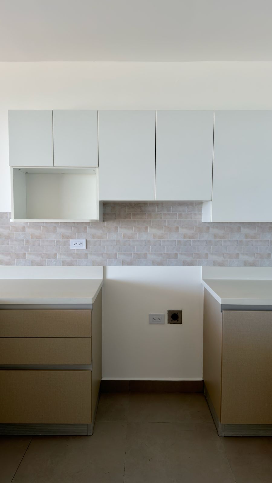Beige Toscano